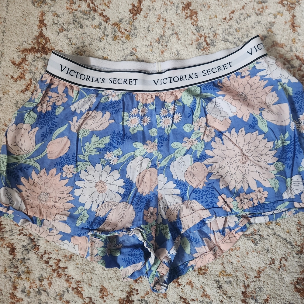 Victoria's Secret Blue & Blush Floral Lounge Shorts